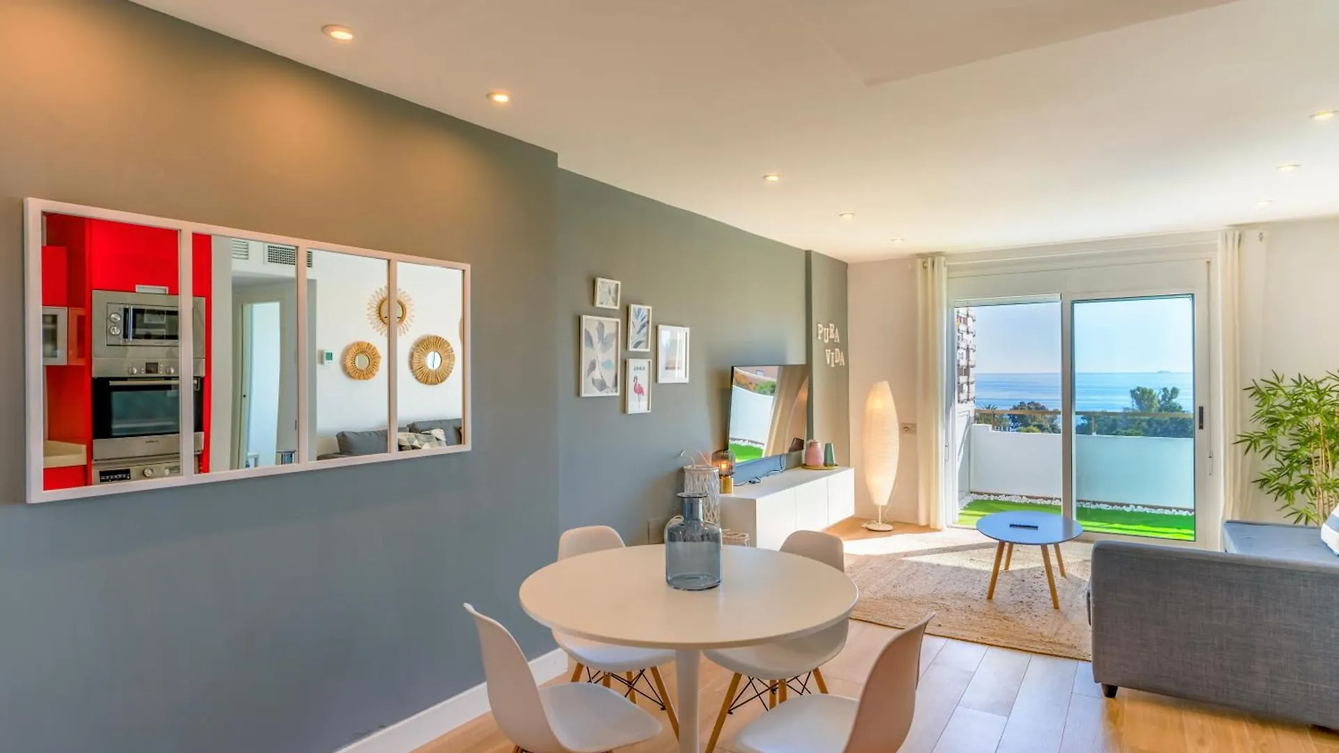 Apartamento Pura Vida! Vistas Al Mar, Playa A 5 Min. Terraza, Wifi Y A/A. Aguadulce  Aguadulce (Almeria)